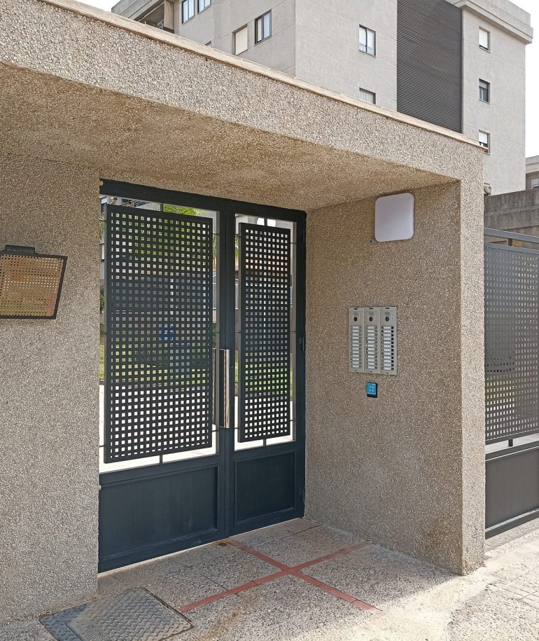 Rehabilitación de cerramiento Urbanización (3)